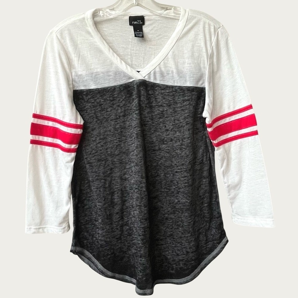 Rue21 Varsity Stripe V Neck Baseball Tee Pink Gray White Womens Medium